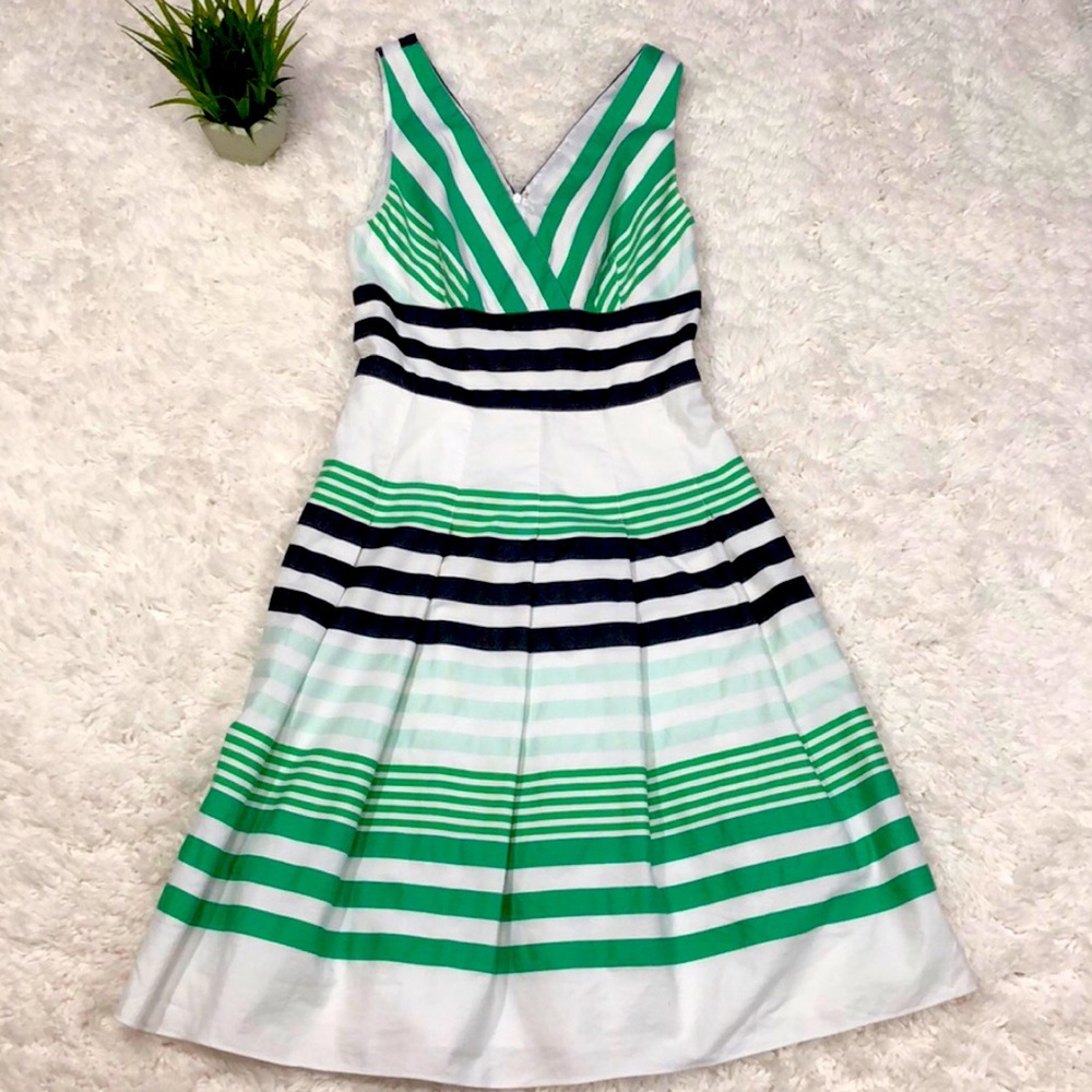 Kay Unger size 8 green navy white striped dress a-line